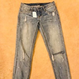 Dollhouse Alexa size 3.Distressed torn jeans